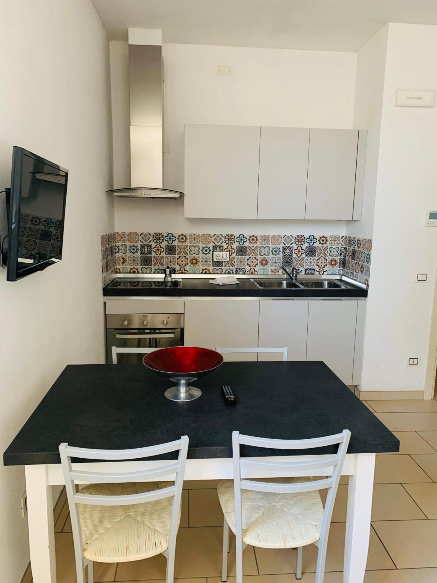 Gilda E Vesuvio Apartment แบร์กาโม ภายนอก รูปภาพ